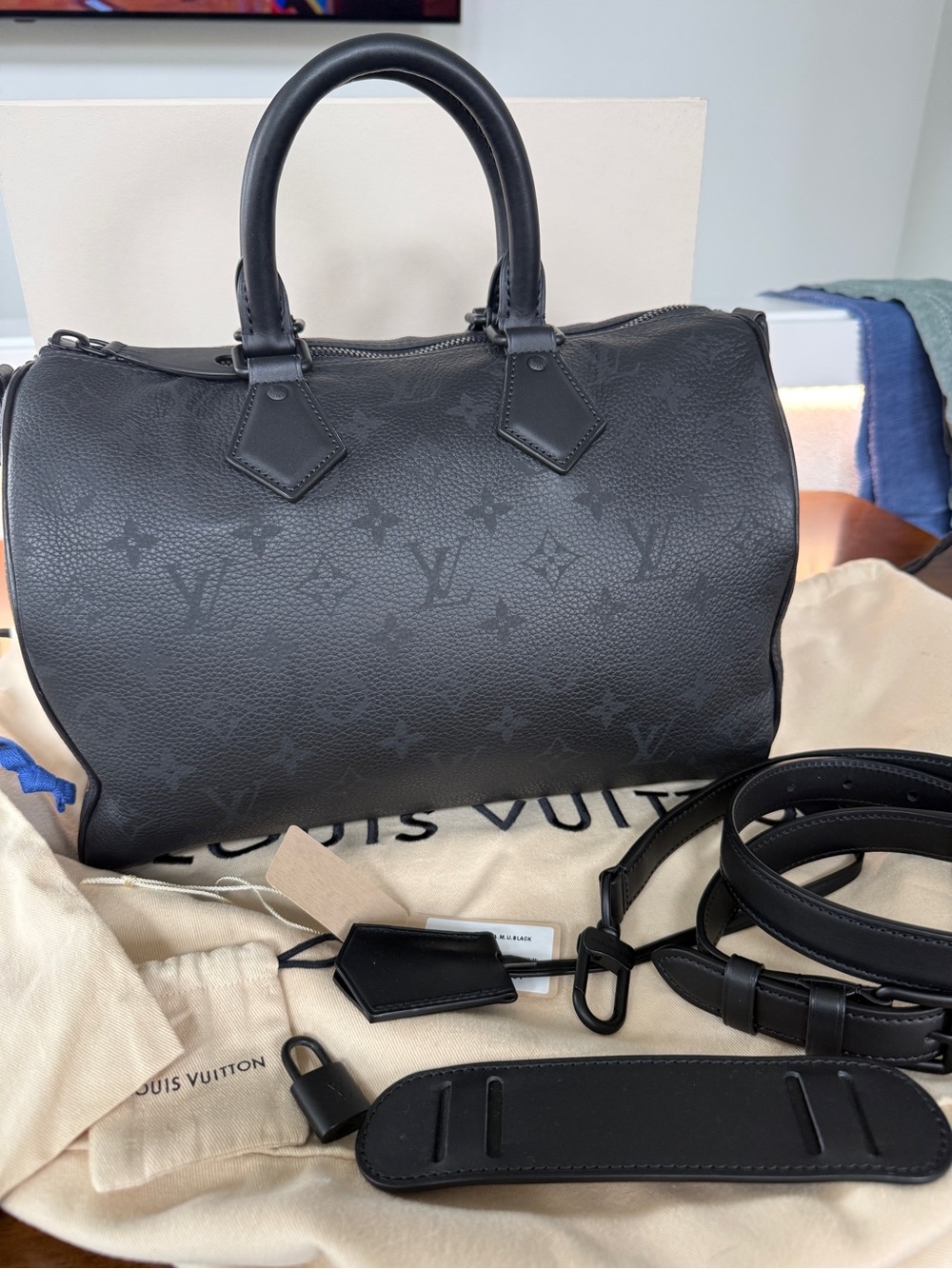 Louis Vuitton Speedy P9 30 Ultra Black - Good to great condition (No Pouch)